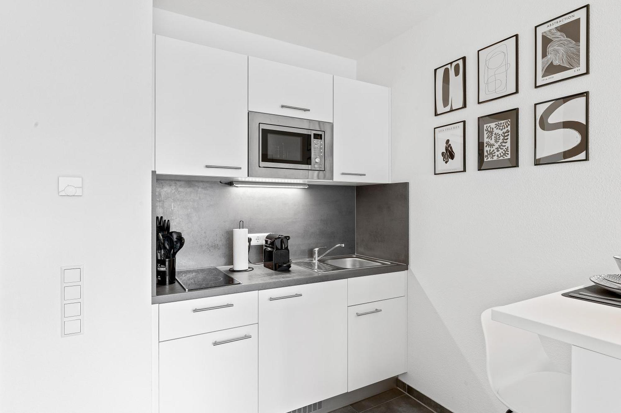 Modern, Zentral, Homeoffice, Netflix Pforzheim Exteriör bild